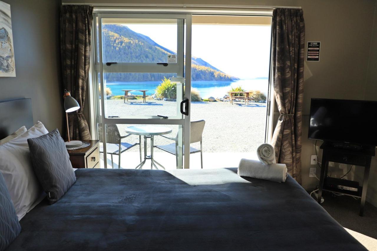 Lakes Edge Holiday Park Лейк Текапо Екстериор снимка