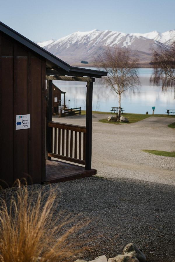 Lakes Edge Holiday Park Лейк Текапо Екстериор снимка